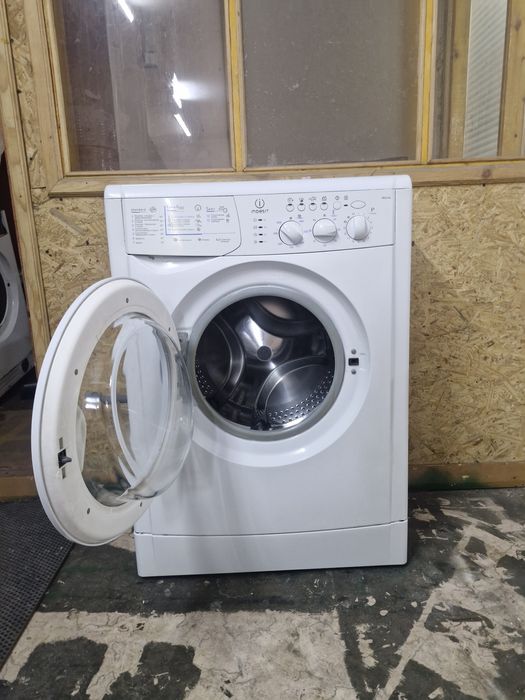 Стиральная машина индизит 4кг