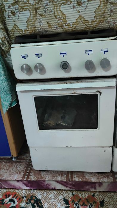 Продаётся газовая плита. Бу