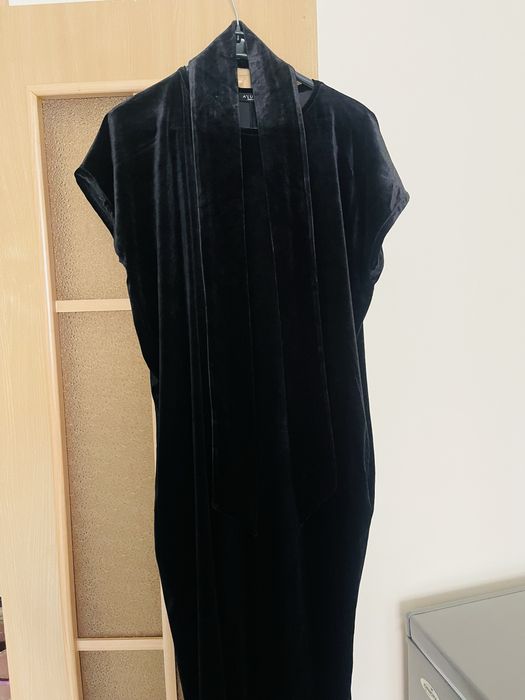 Платье черное женское