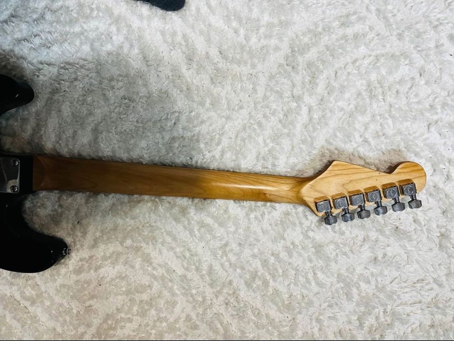 Електрическа китара тип Stratocaster