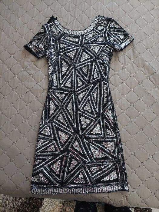 Рокля, размер М - 50 лв