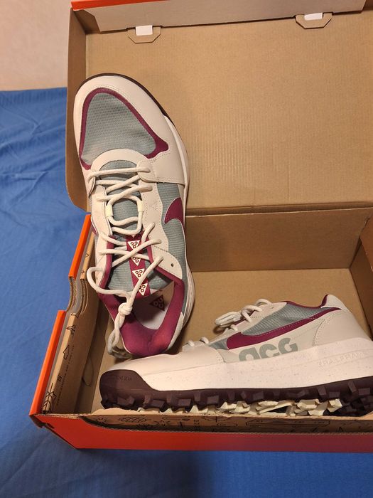 Чисто нови мъжки маратонки  NIKE ACG Lowcate