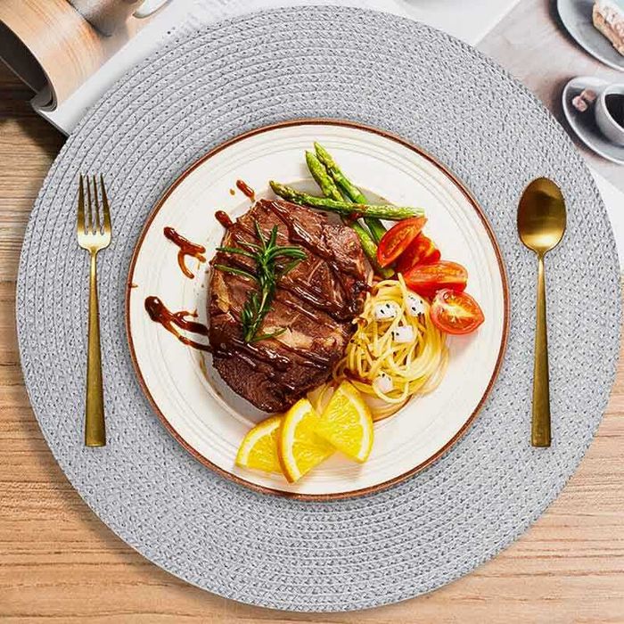 Кръгла плетена подложка за маса – сива, 38 см