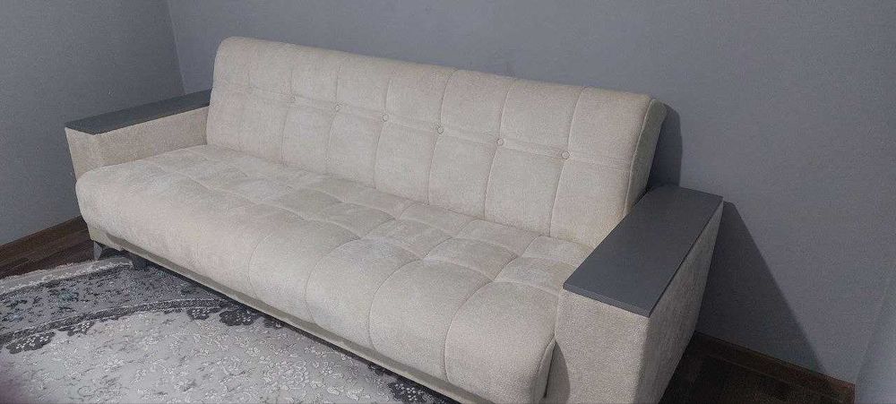 Продаеться диван