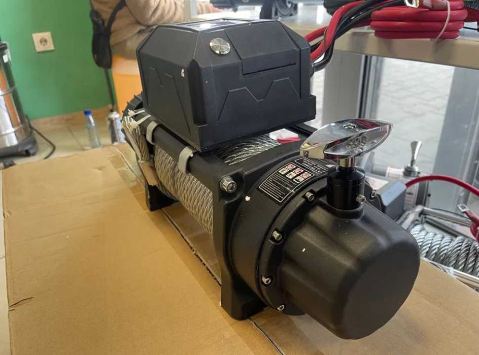 Troliu electric 12V,troliu platforme 6.2tone,13500lbs,nou cu factura