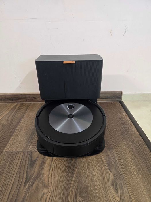 Прахосмукачка Irobot Roomba J7