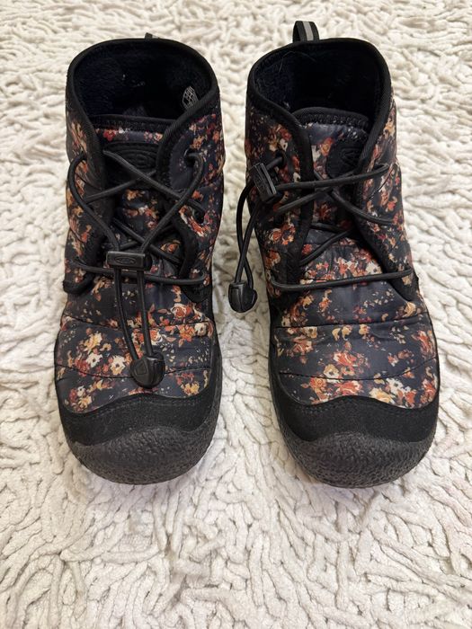 Ботиночки для девочки Keen. В отличном состоянии.