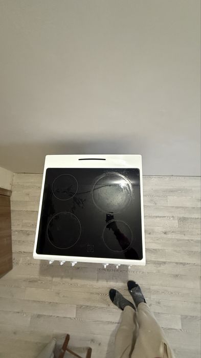 Электрическая плита Hansa