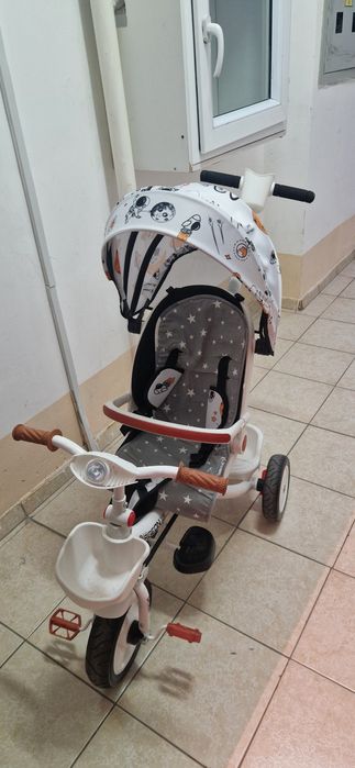 Продам детский трехколесный велосипед