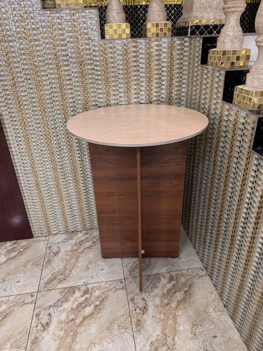 Стол для фуршета