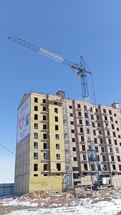 Продаётся башенный кран КБ408