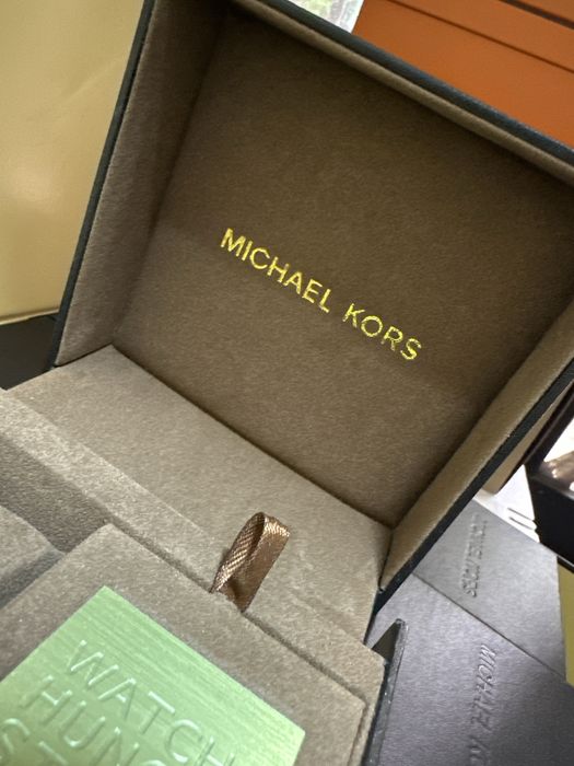 Боксы, коробки для часов Michael Kors оригинал