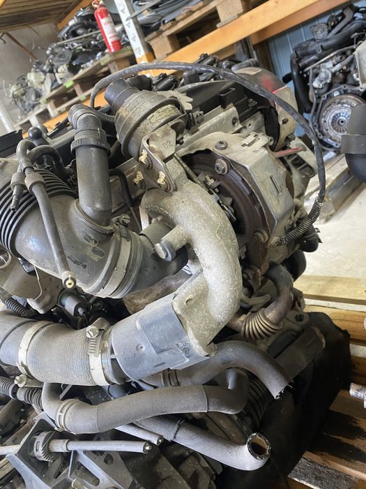 Turbo turbina  1.6tdi Cay vw audi Skoda seat Audi golf6 passat 105cp