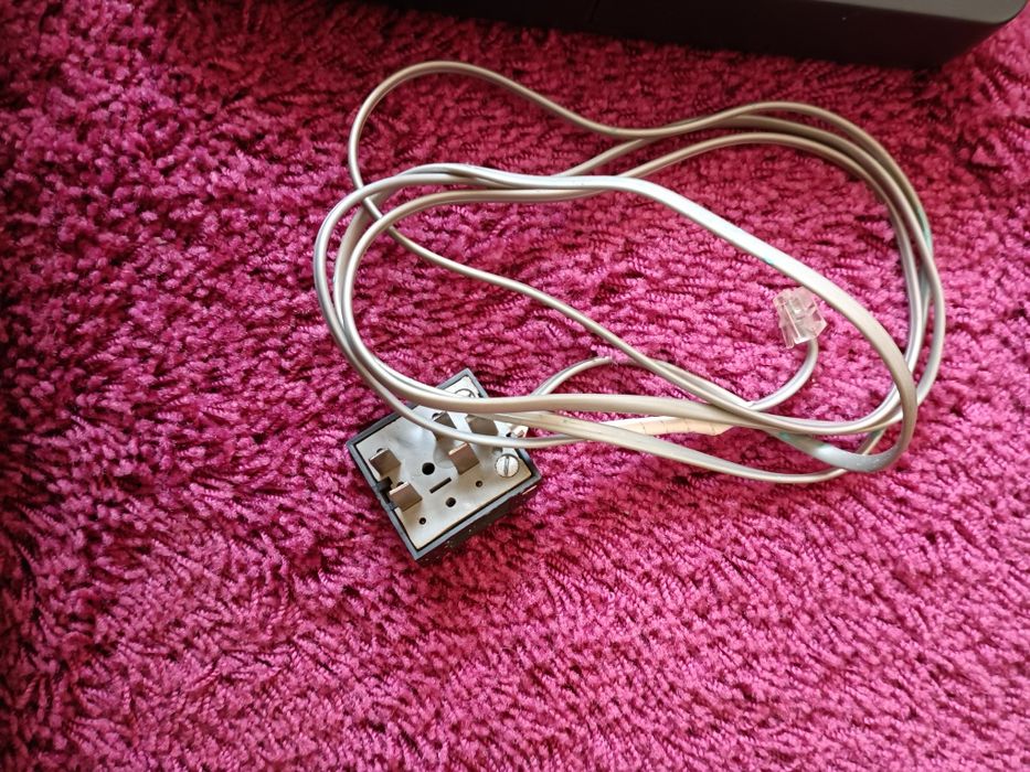 Стационарни домашни телефони