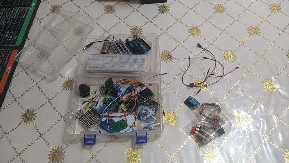 Arduino UNO nabor va Blok Pitanya 12v 20A