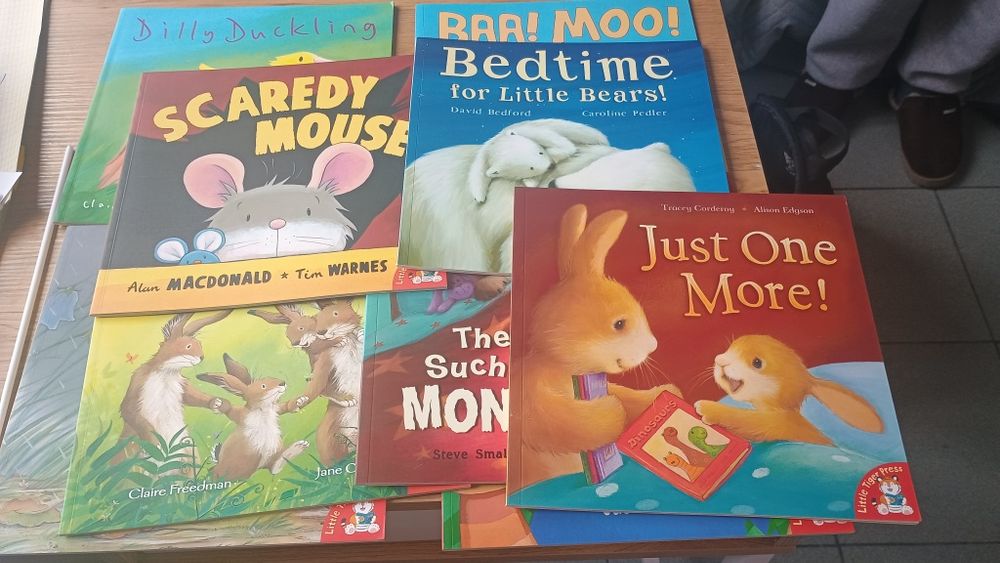 Комплект английски книги за деца, издадени от Usborne