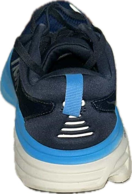 Adidasi Hoka aproape noi