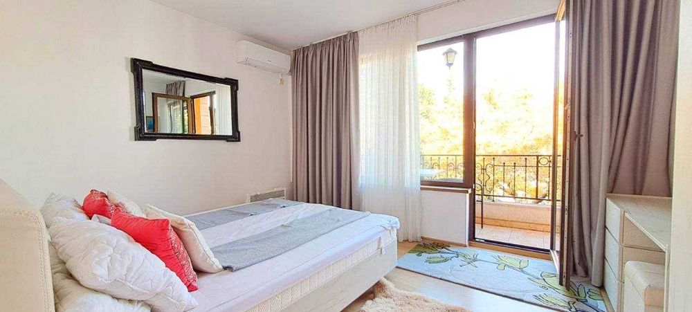 Дава се под наем Тристаен апартамент в Свети Влас - 90 кв.м за 650 € - Снимка #8