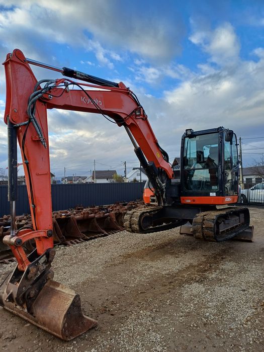 Excavator kubota