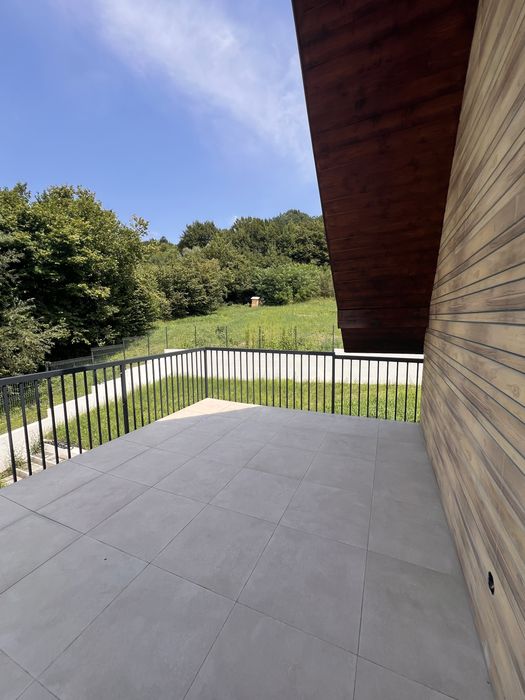 Teren intravilan cu toate utilitatile in Popesti Deal