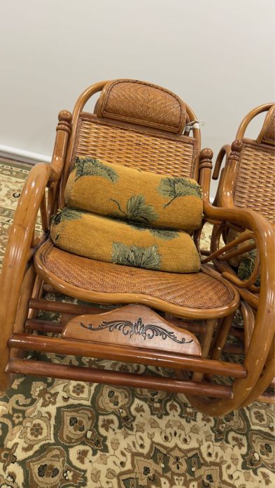 Ротанговые кресла-качалки