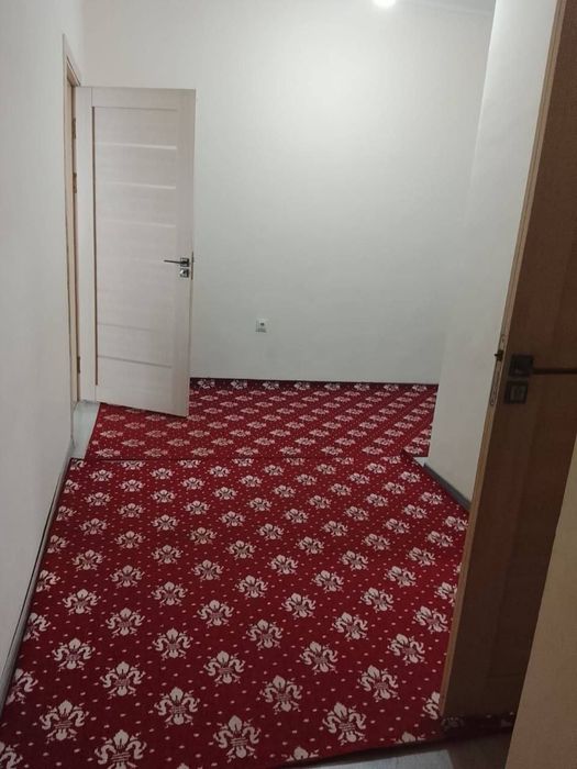Motrid 3 etaj  3 xonali sotiladi