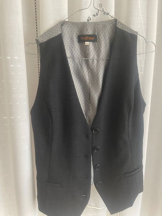 Vesta din stofă 42
