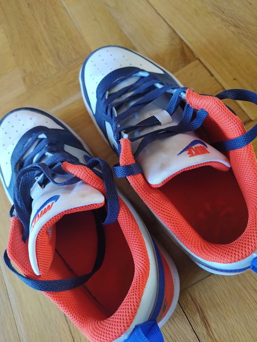 Маратонки Nike 39