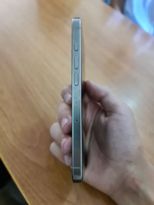 IPhone 16 pro 128gb