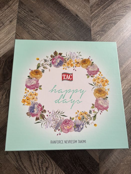 Чаршафи Tac ( за висока/ голяма) спалня.