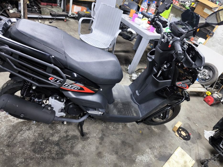 Скутер Tank 150cc