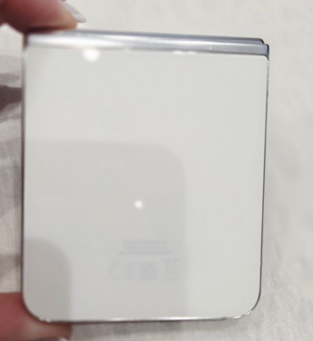 Samsung Galaxy Z Flip 5