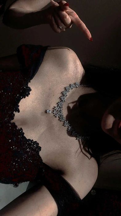 Бална рокля, мастилено синя