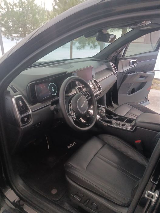 Kia sorento 2022 год