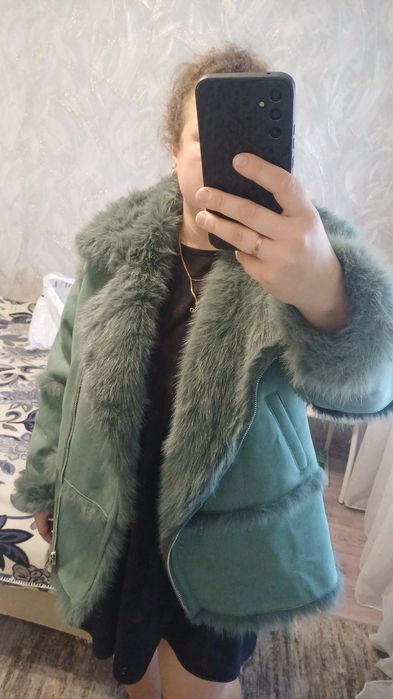 Дубленка  женская, зимняя