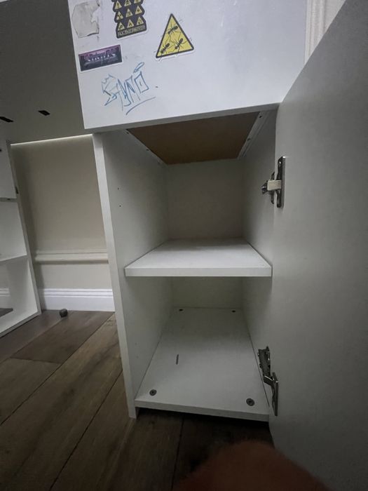 Продам стол состояние хорошое