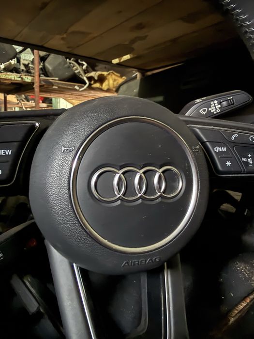 Волан за Audi A5 B9 2016 / 2017 / 2018 / 2019