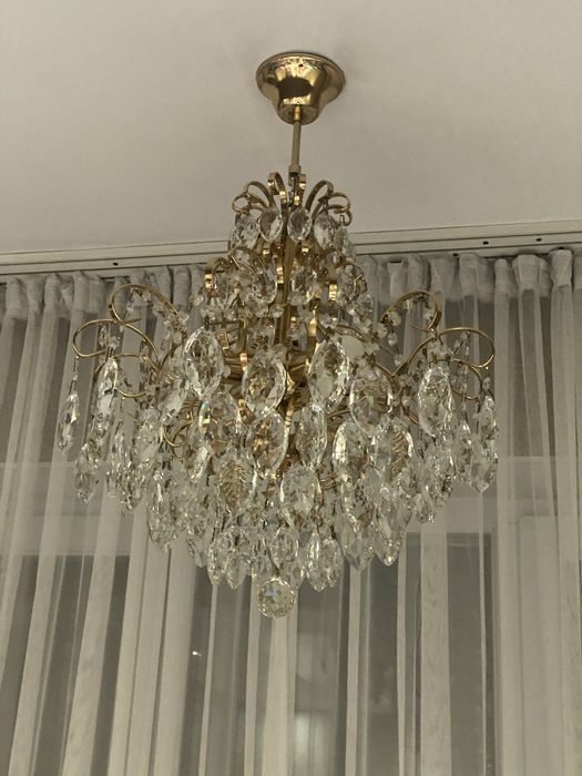 Комнатные люстры