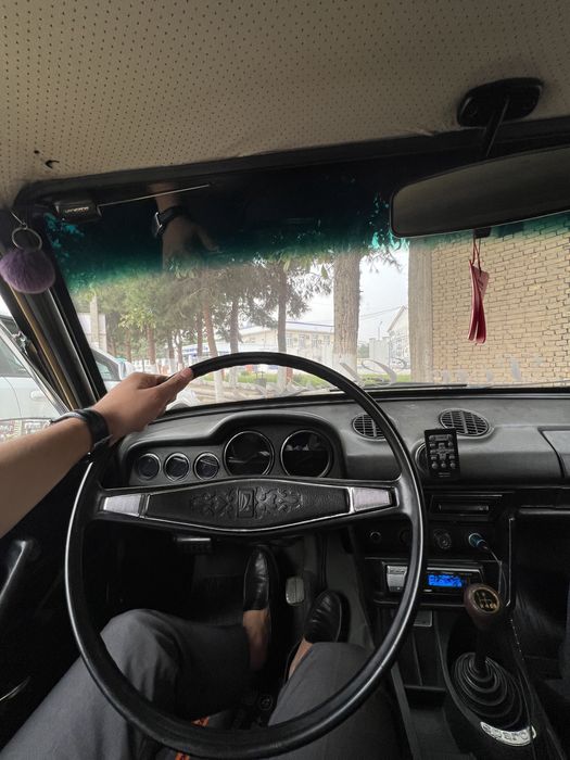 Ваз 2106  сотилади мошина Андижонда