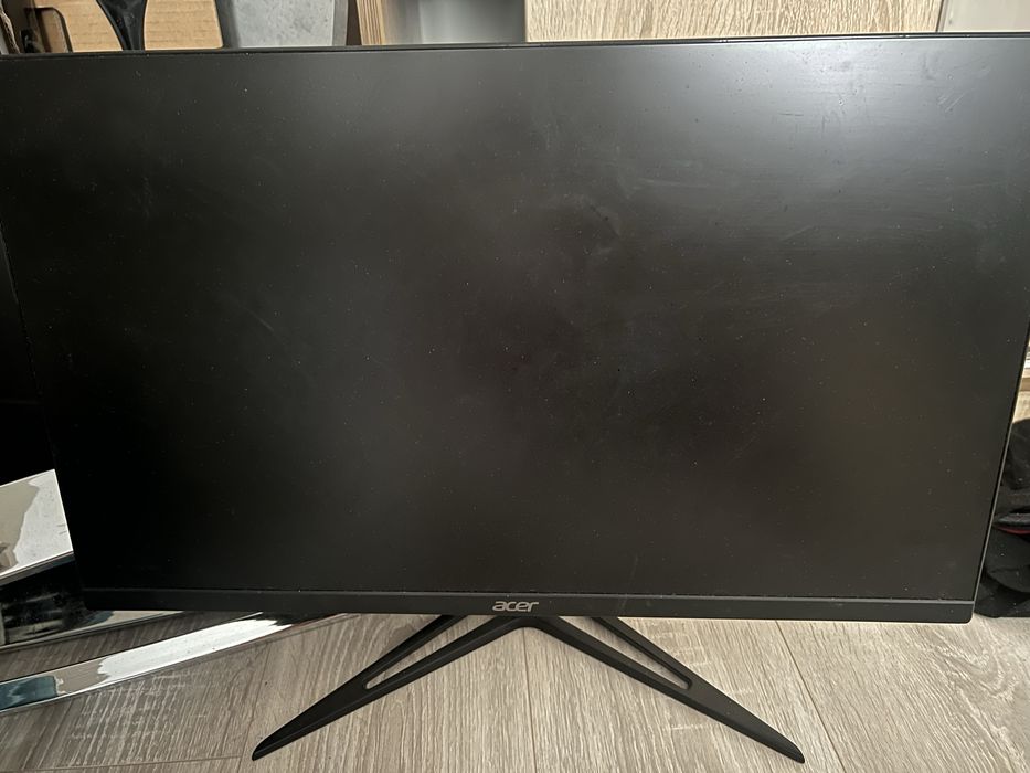 Acer Nitro RG241YPbiipx 165hz, Ryzen 7 2700, GigaByte GTX1650
