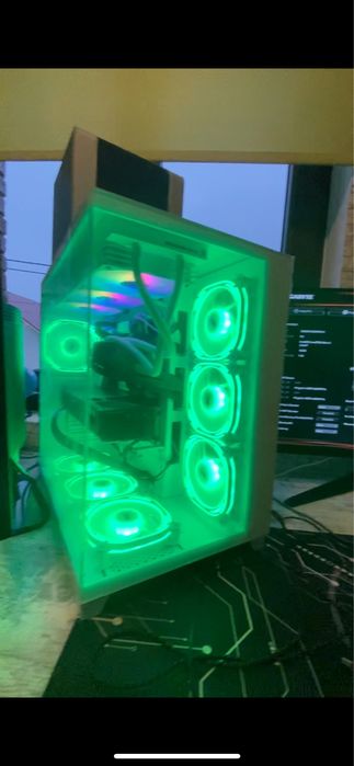 PC de gaming sau pentru munca