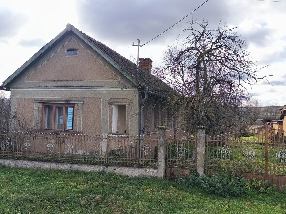 Casa de vânzare l