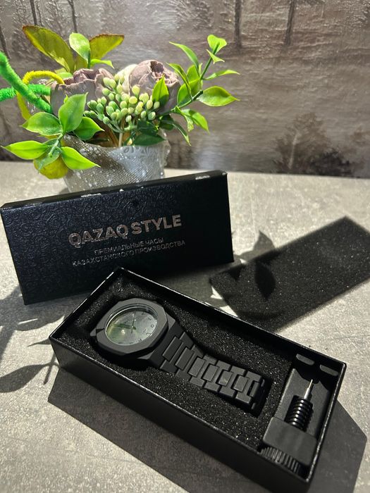 Продам Часы новые