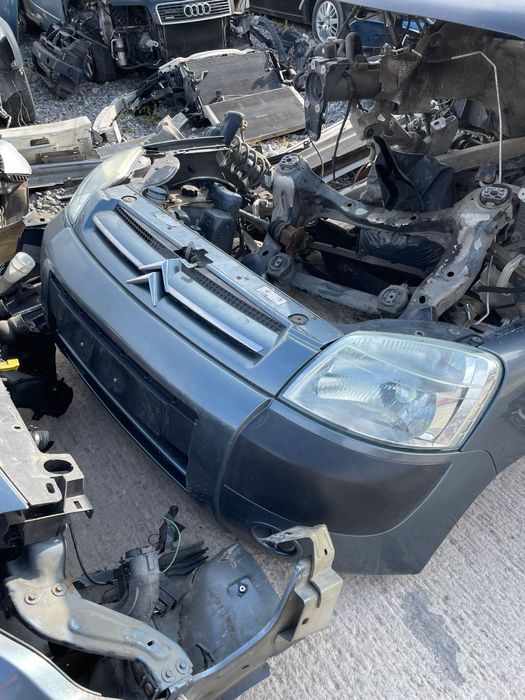 Предници/брони/фарове за Ситроен