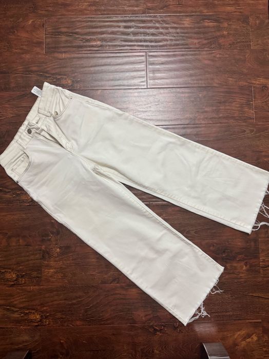Белые джинсы Massimo Dutti