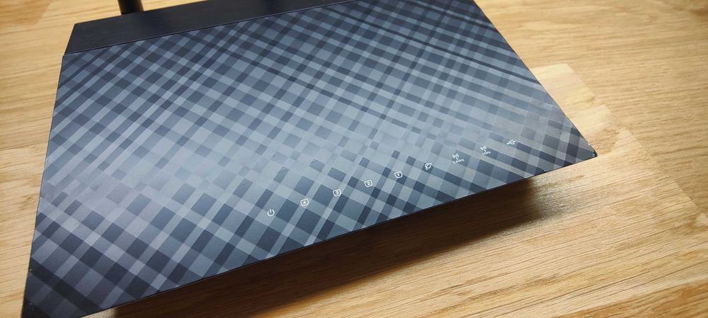 Router Wireless ASUS AC66U