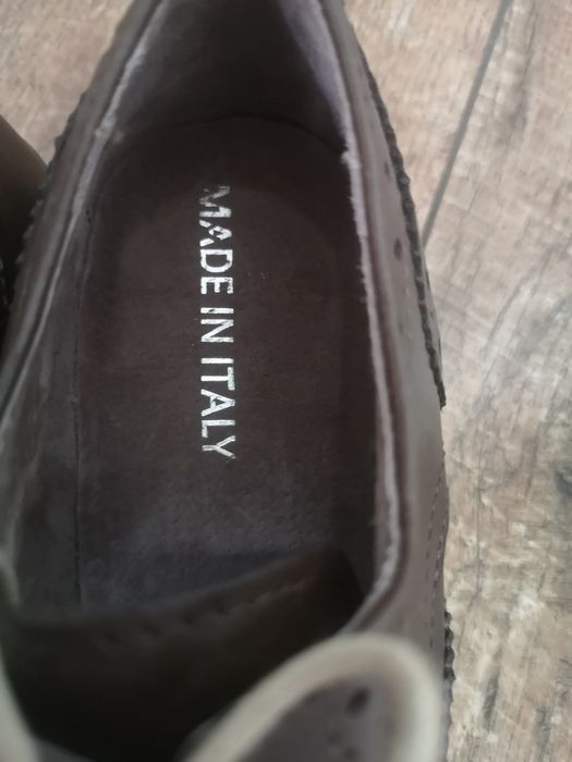 Нови обувки естествена кожа, номер 38. 5