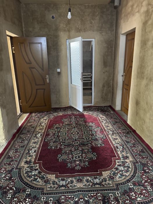 Hovli ijaraga beriladi