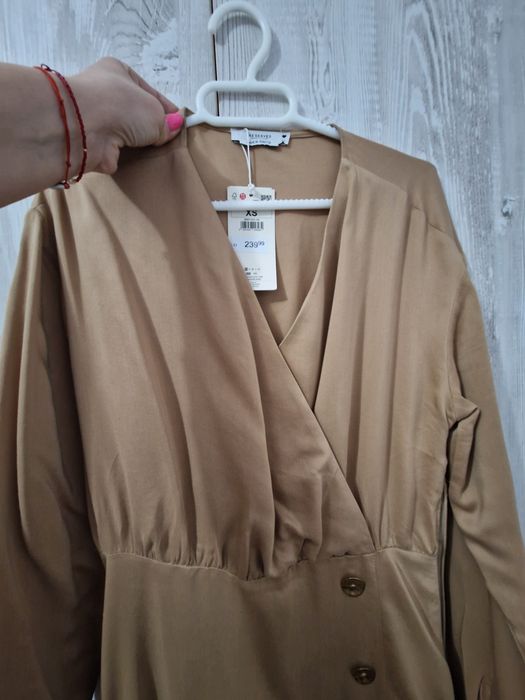 Rochie Reserved noua