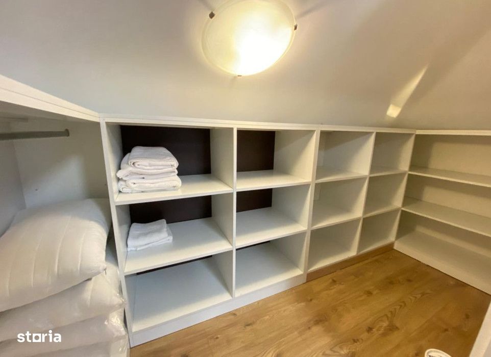 Apartament  3 camere Palat , 72 metri, etaj 7 Cod:162661